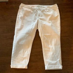 Torrid White Denim Boyfriend Crop